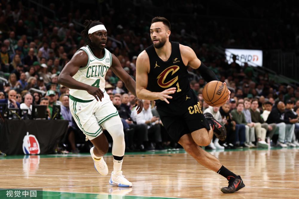 娴熟的脚下 娴熟的脚下